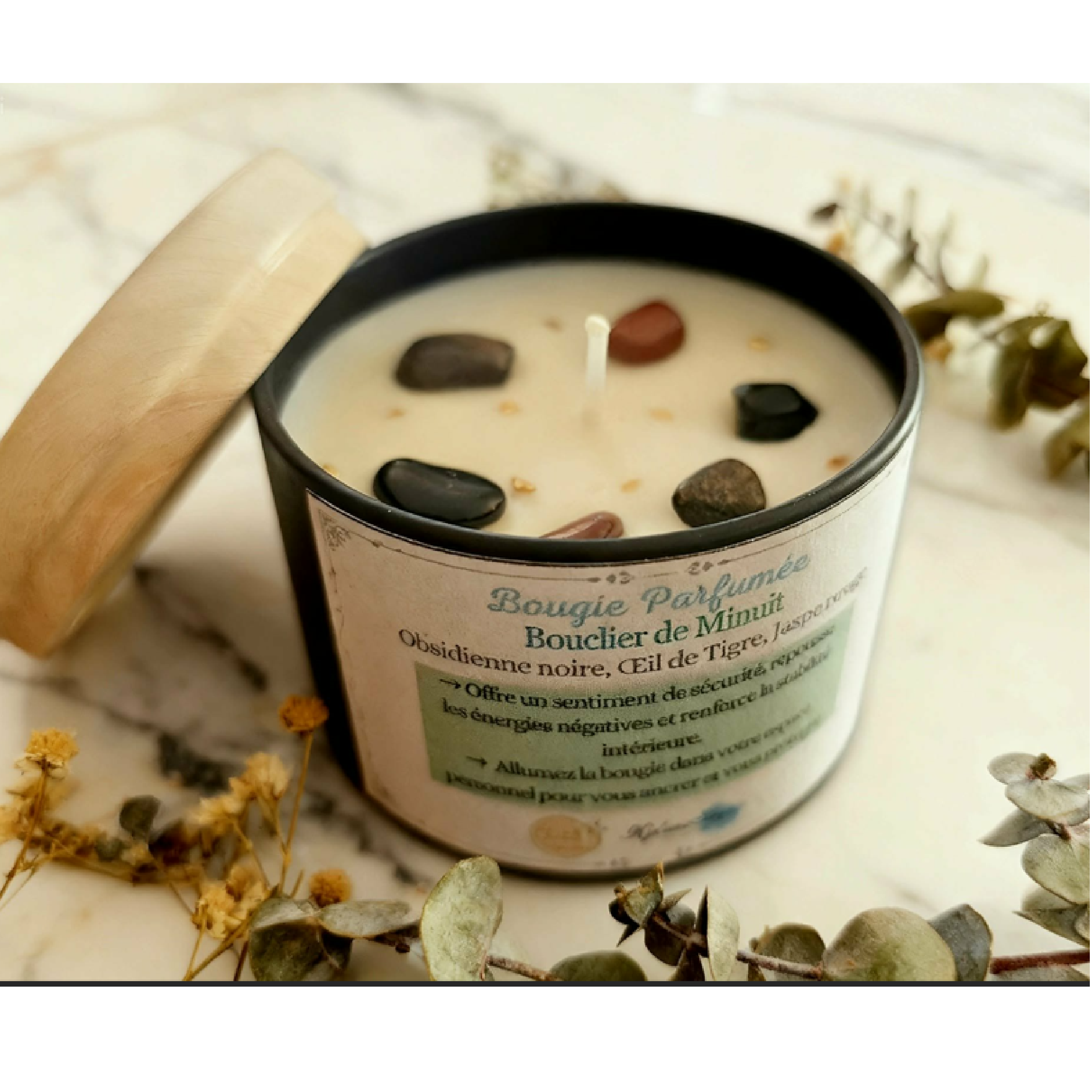 Bougie artisanale avec pierres naturelles